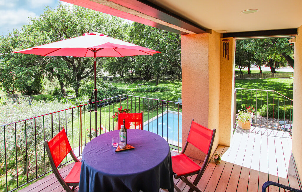 Bastide provençale avec piscine privée à Colonzelle - Photo 12