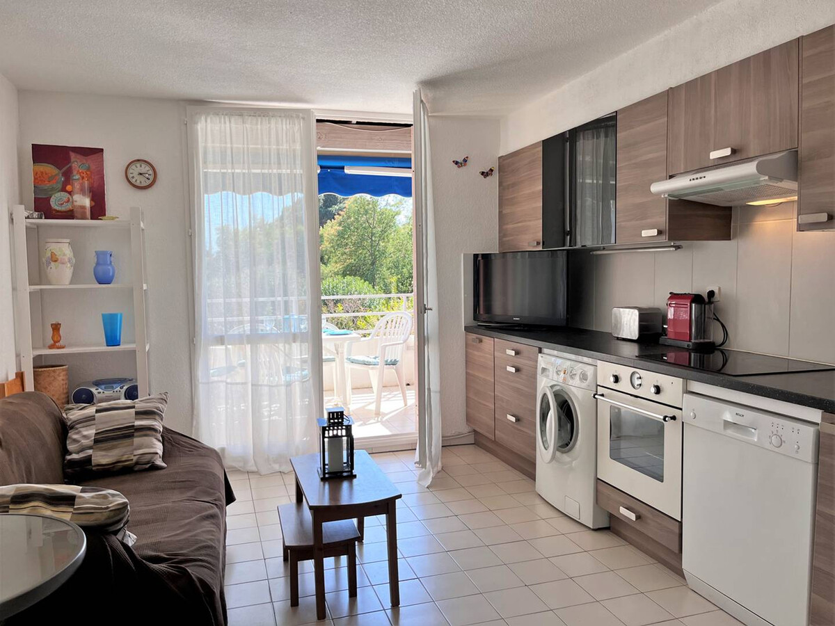 Duplex ensoleillé 25 m² terrasse, 2 chambres - Le Lavandou - Photo 2