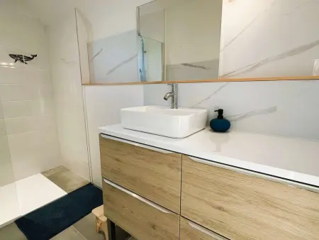La Maison de la Plage – 8 pers, 300 m plage Kerleven : photo 11