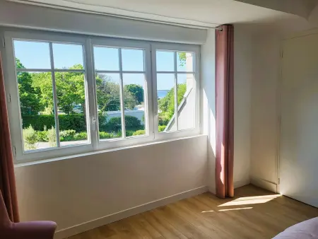 La Maison de la Plage – 8 pers, 300 m plage Kerleven : photo 14