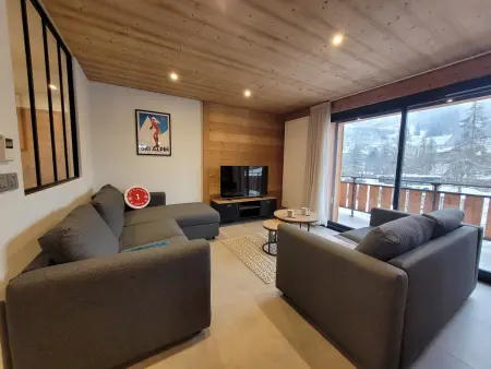 Location appartement à Les Gets, Appartement lumineux, chalet rénové, centre Les Gets, 6 pers, proche pistes, parking