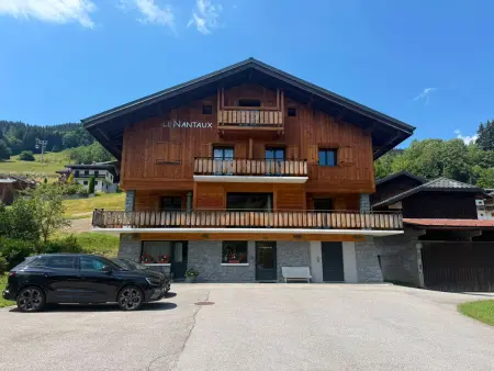 Appartement 6 pers, 1er étage chalet rénové, accès direct pistes : photo 16