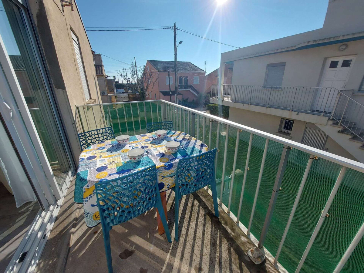T2 Marseillan Plage : terrasse, barbecue et parking - Photo 3
