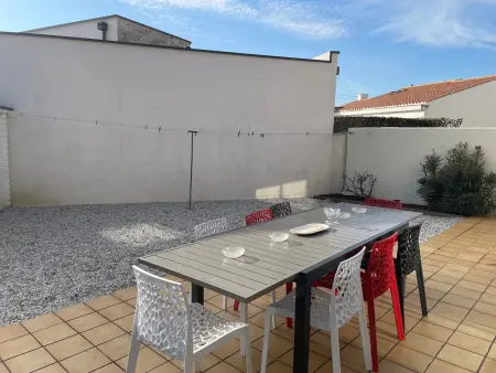 Maison 5 chambres 350m plage, terrain clôturé : photo 16