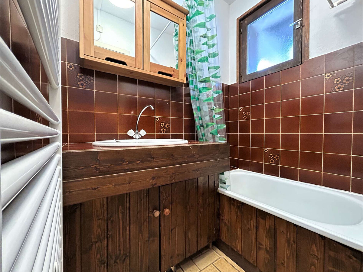 Studio 4 pers. Monêtier-les-Bains, balcon sud, 550m pistes - Photo 10