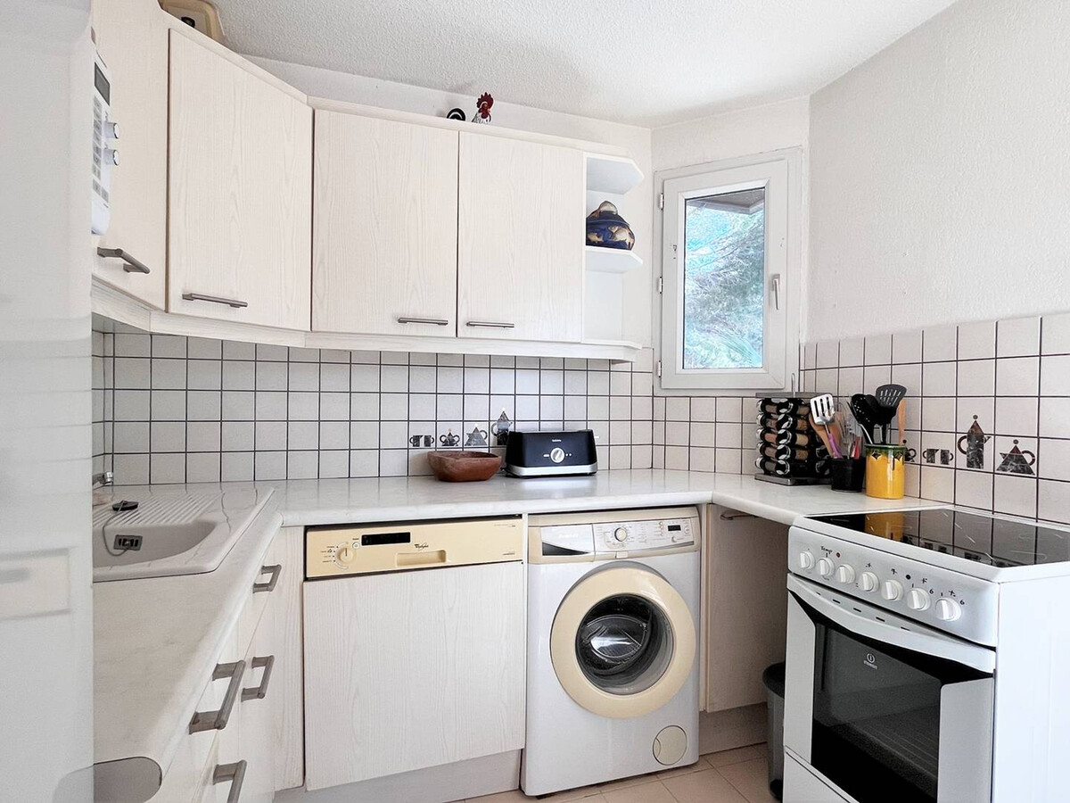 Duplex 3P Terrasse 25m² et Parking - Le Lavandou - Photo 7