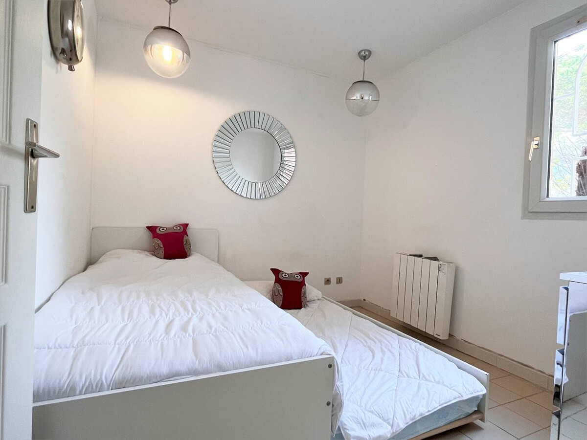 Duplex 3P Terrasse 25m² et Parking - Le Lavandou - Photo 8