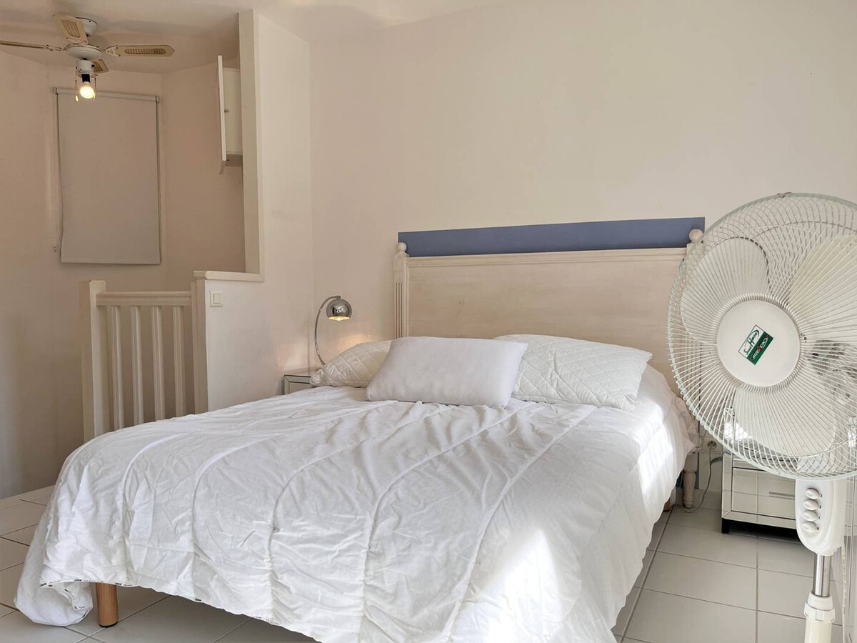 Duplex 3P Terrasse 25m² et Parking - Le Lavandou - Photo 10