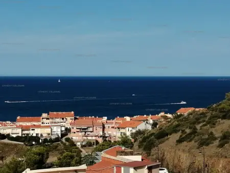 T2 neuf avec terrasse, climatisation et parking à Collioure : photo 16