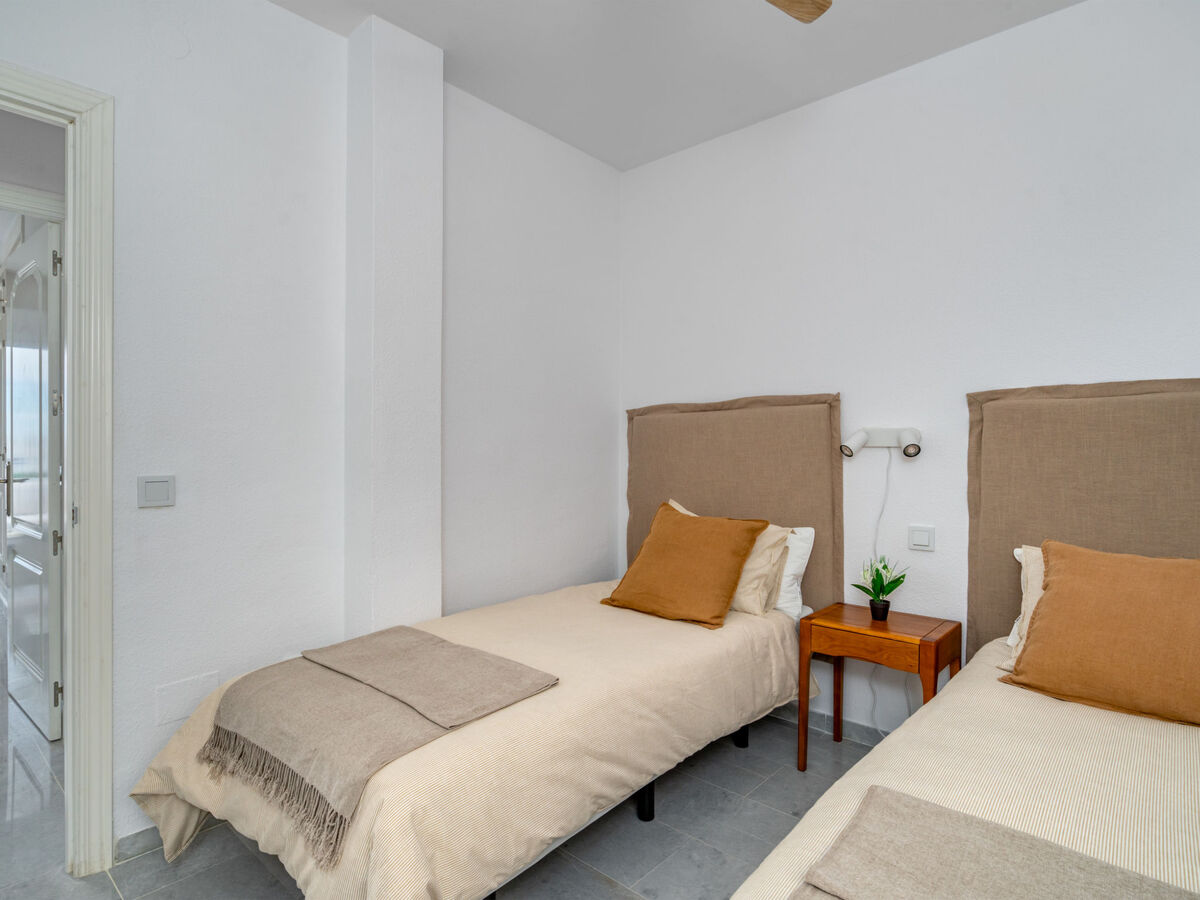 Ático Los Pelicanos, appartement Manilva vue mer - Photo 15