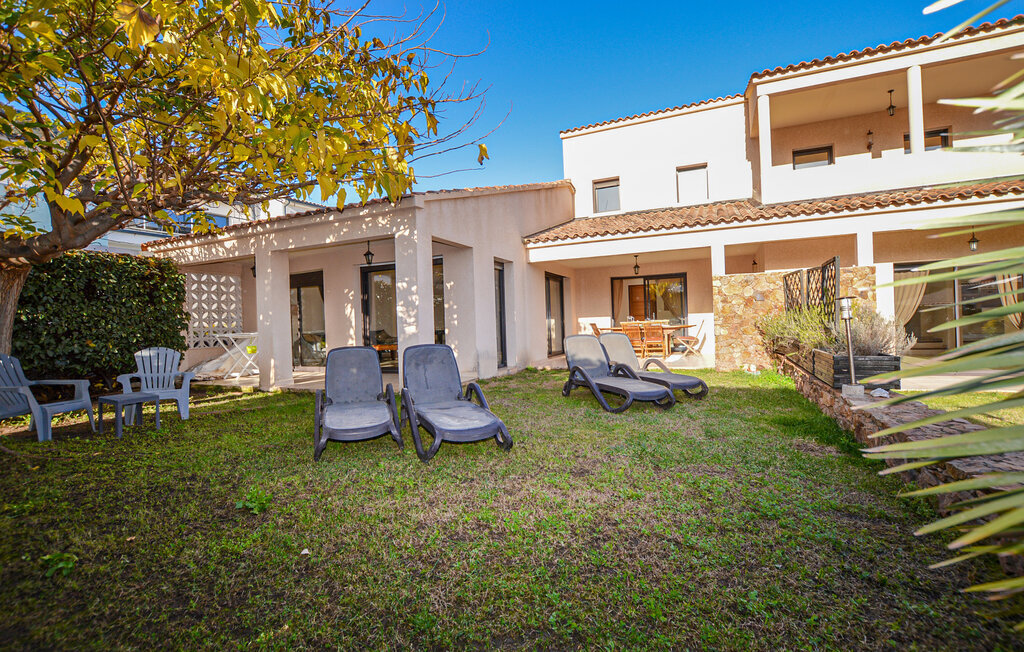 Maison 4 chambres vue mer à Sagone avec jardin - Photo 1