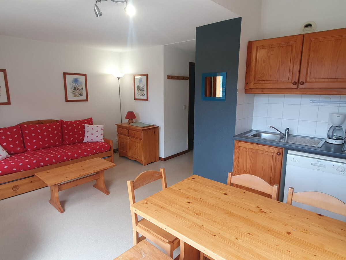 Appartement 3 pièces Valfréjus, balcon Vanoise, 50m pistes - Photo 2