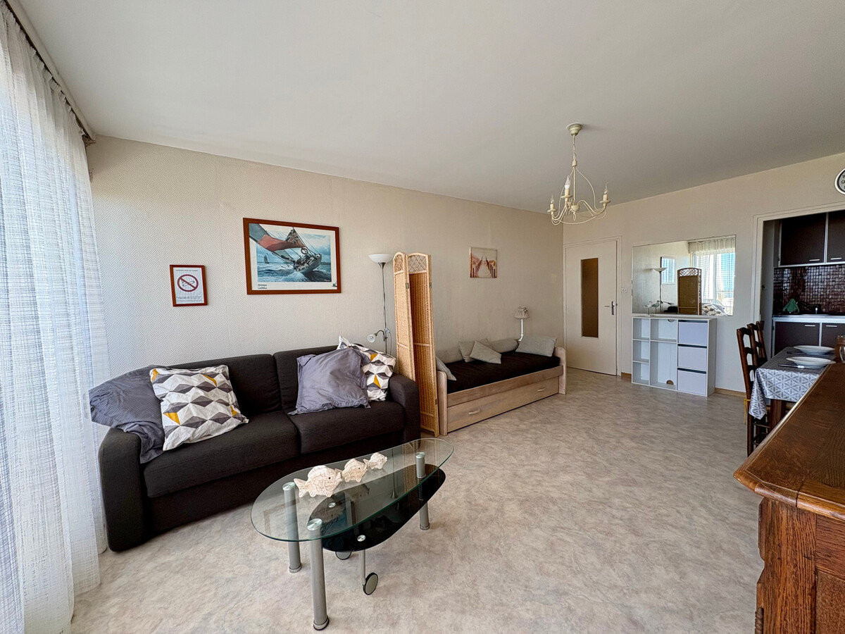 Studio rénové 30 m² face mer, accès plage direct - Photo 3