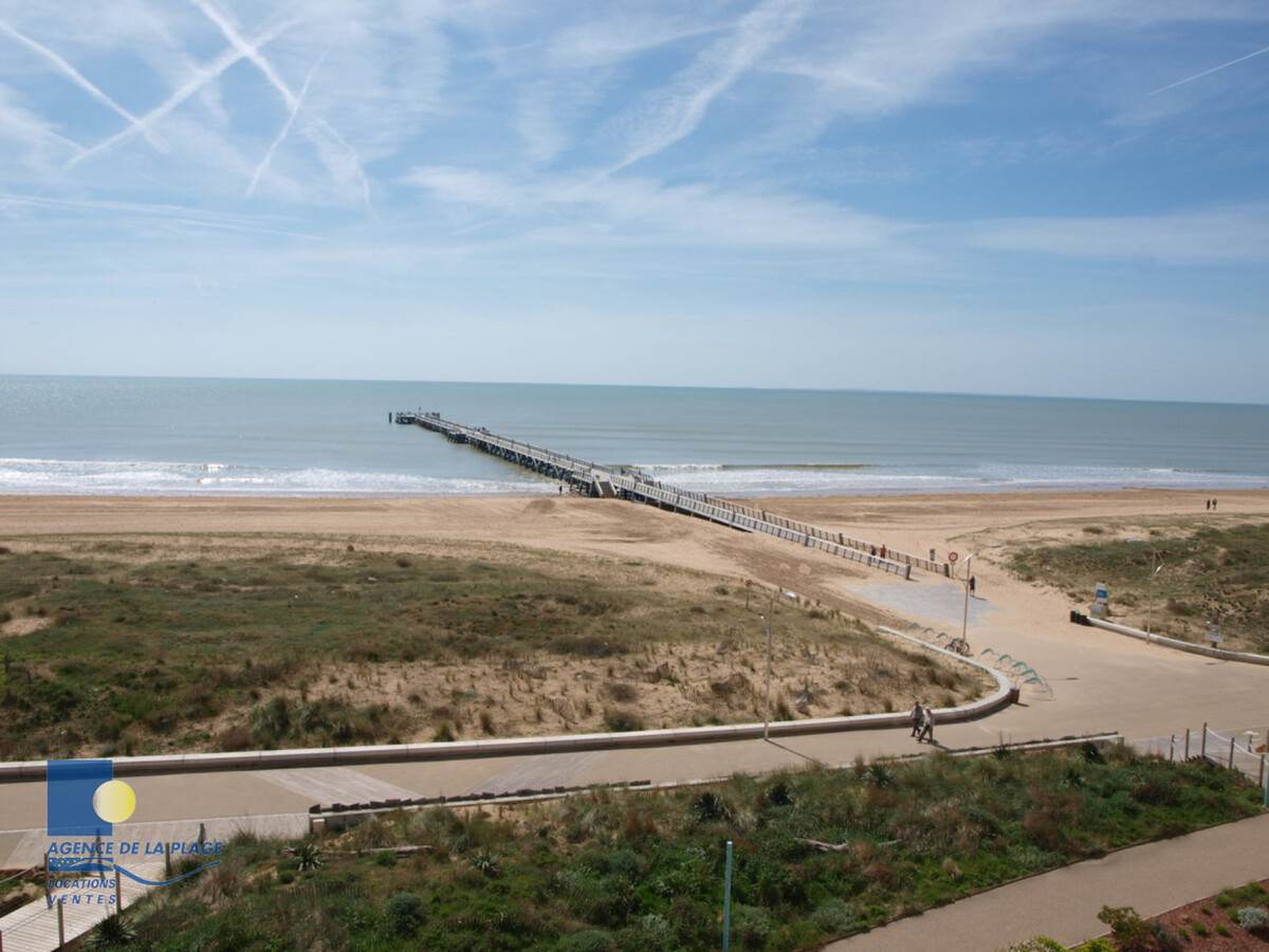 Studio rénové 30 m² face mer, accès plage direct - Photo 8