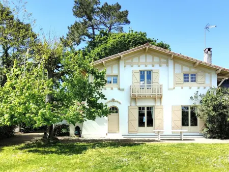 Location villa à Lège Cap Ferret, Belle maison à 50m de la plage et proche commerces
