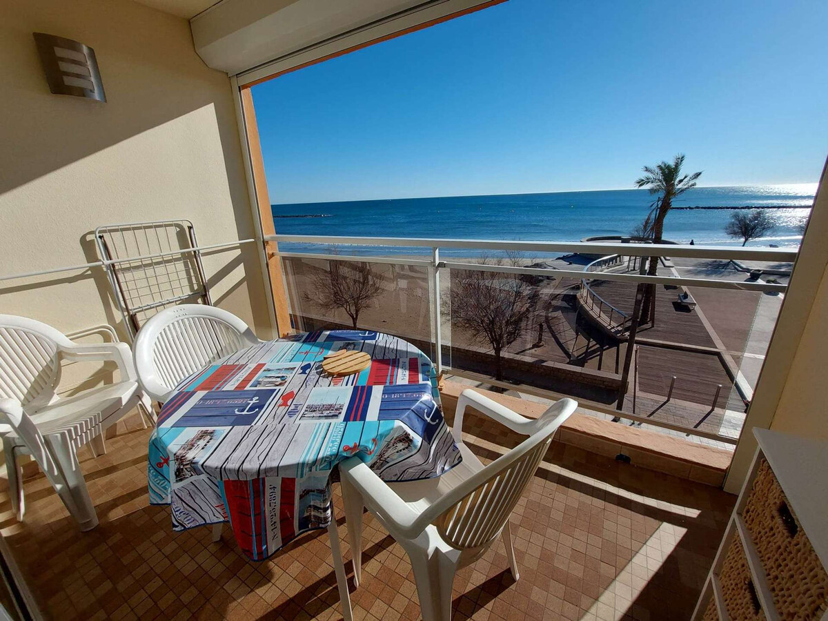 Studio cabine 4 pers. vue mer, terrasse sud, Grau d'Agde - Photo 1