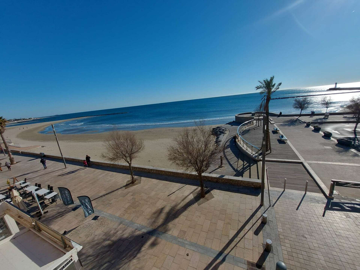 Studio cabine 4 pers. vue mer, terrasse sud, Grau d'Agde - Photo 2