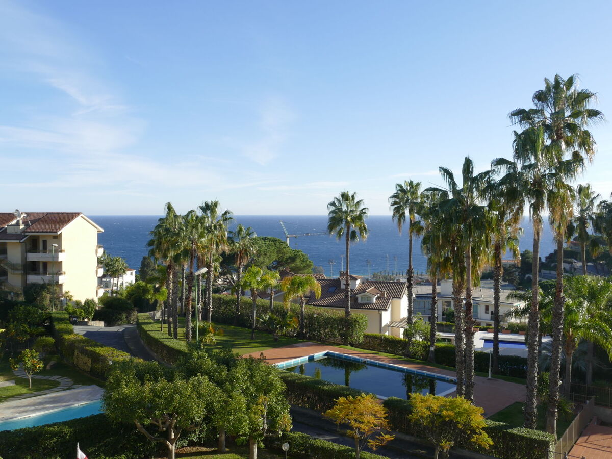 Studio Belvedere à Sanremo, vue mer panoramique et piscine - Photo 19