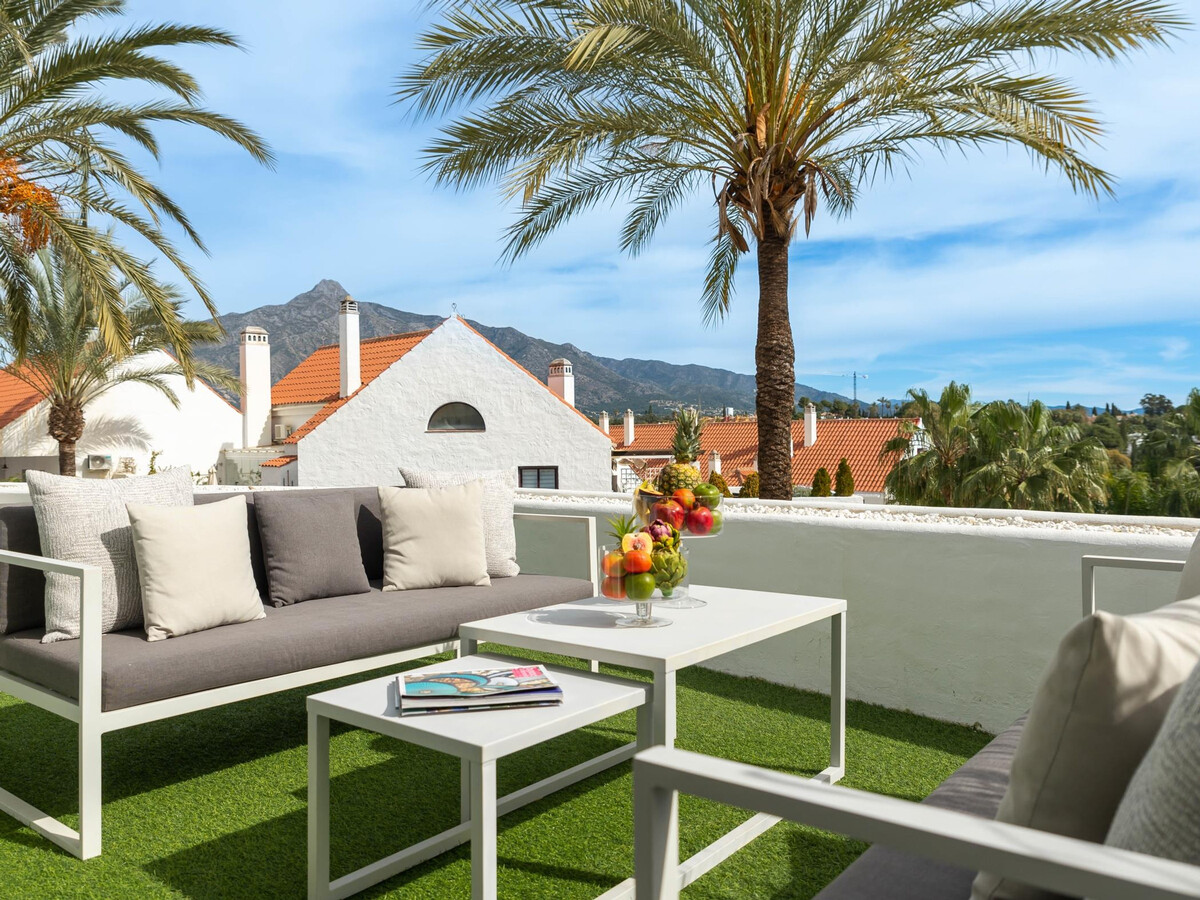 Appartement 3 chambres, terrasse et piscine à Nueva Andalucía - Photo 20