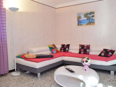 Maison 4 pièces avec terrasse, climatisation et parking - Proche plage à Fréjus - Photo 1