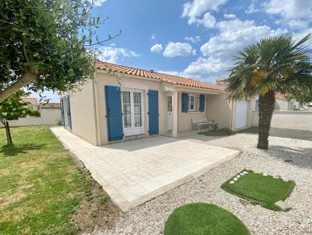 Location maison à Bretignolles sur Mer, Maison conviviale près de la plage avec jardin clos, 2 chambres, animaux admis
