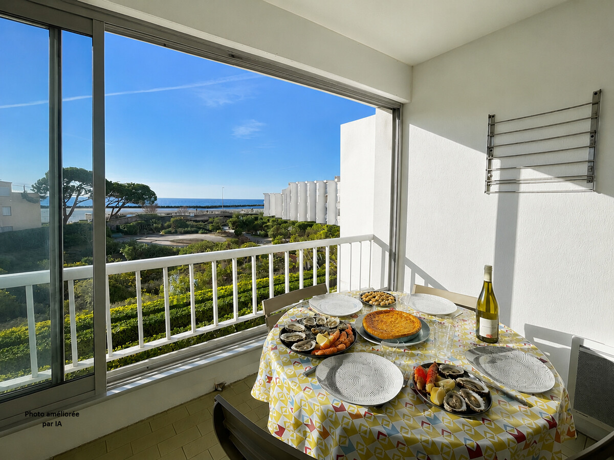 Studio cabine 22 m² vue mer, plage à 30 m, parking à Sète - Photo 1