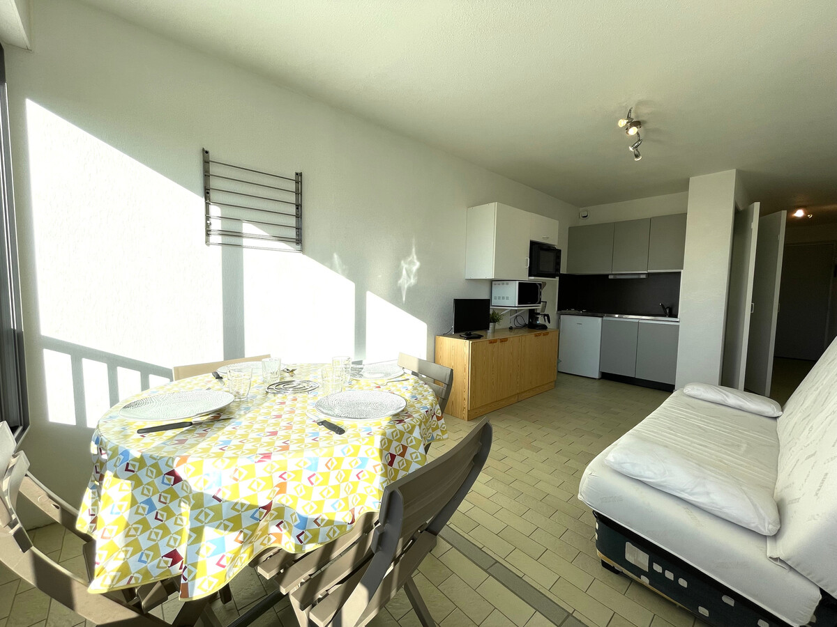 Studio cabine 22 m² vue mer, plage à 30 m, parking à Sète - Photo 3