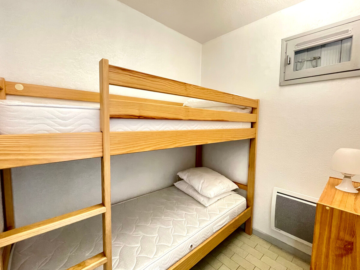 Studio cabine 22 m² vue mer, plage à 30 m, parking à Sète - Photo 6