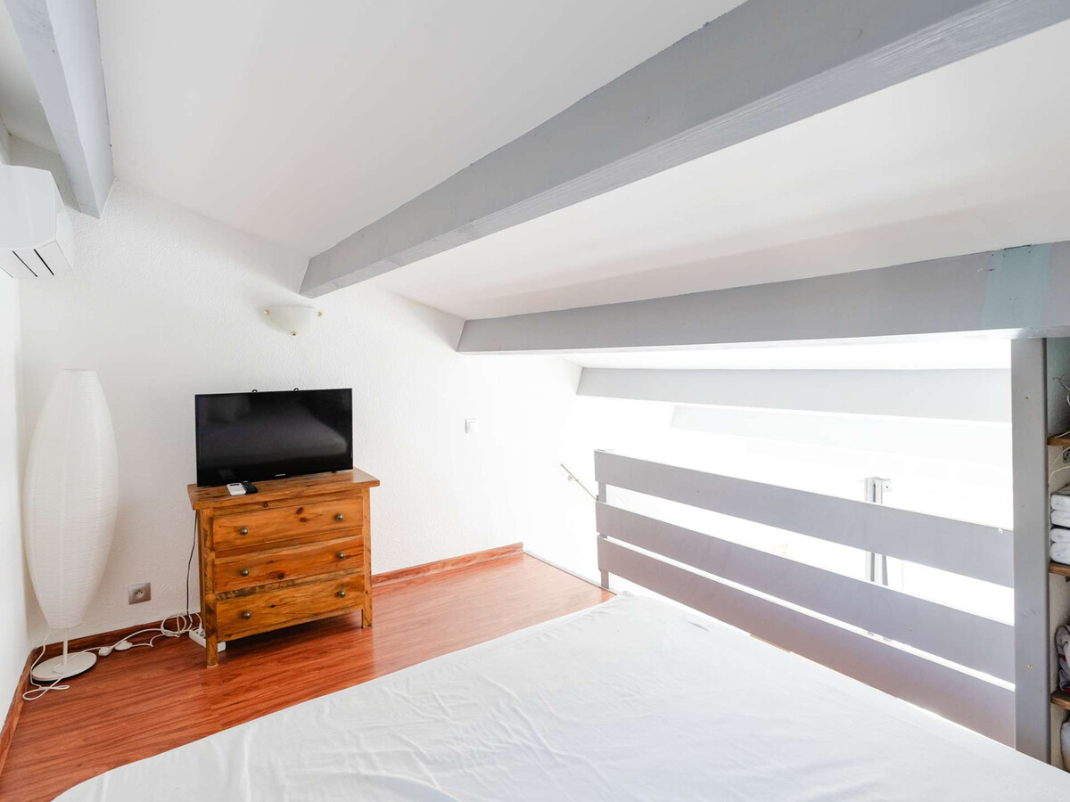 Villa climatisée mezzanine, terrasse et parking à Fleury-Saint-Pierre-la-Mer - Photo 8