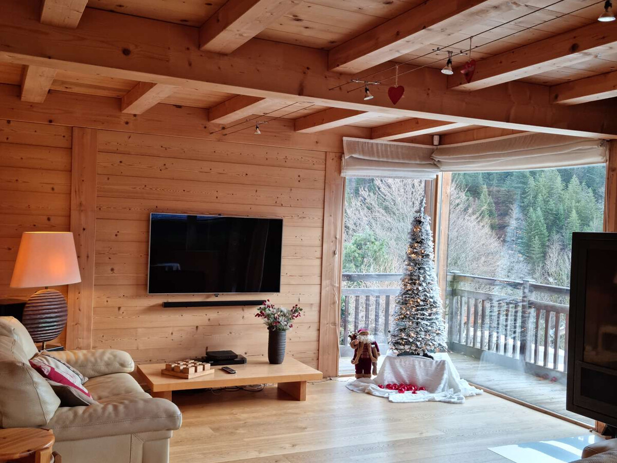 Les Frasses, chalet 300m² avec salle de jeux à 7 min du ski - Photo 3