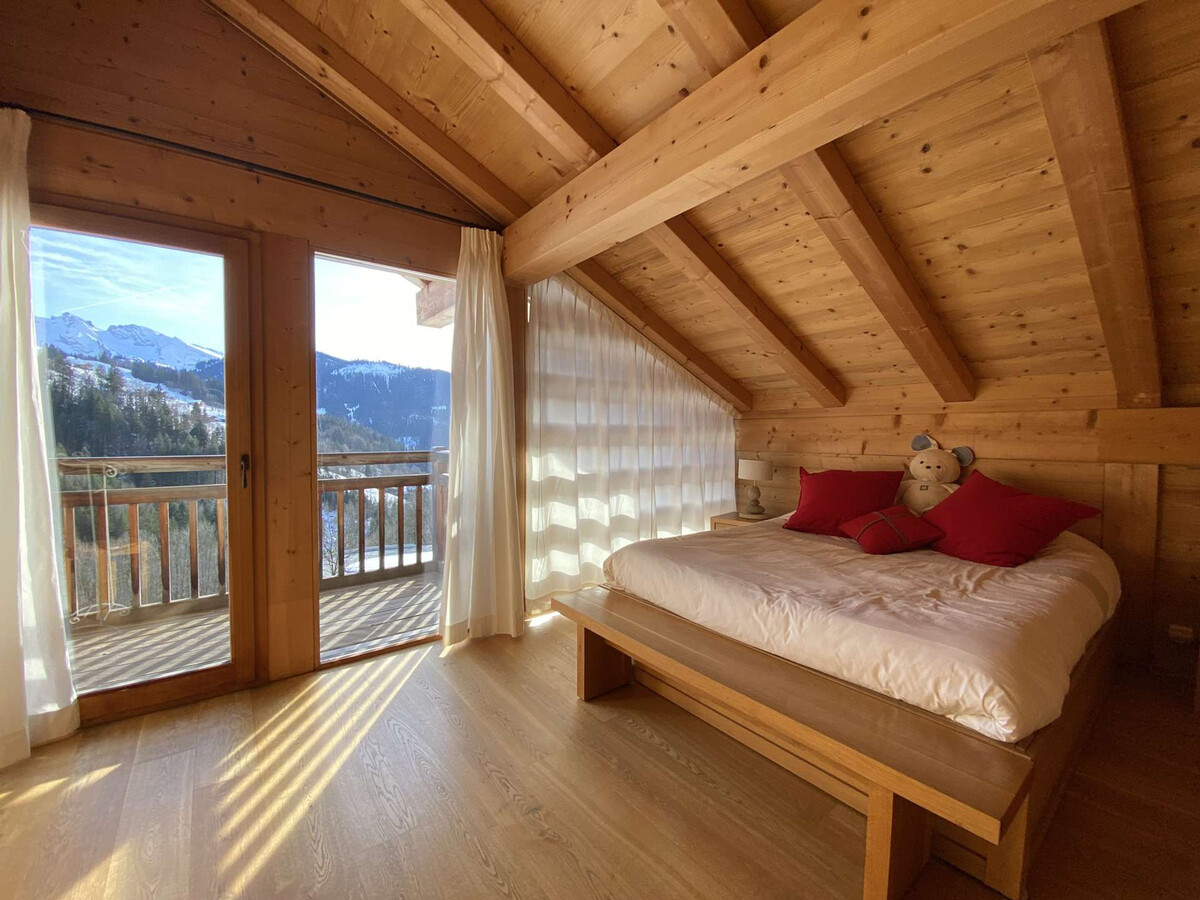 Les Frasses, chalet 300m² avec salle de jeux à 7 min du ski - Photo 18