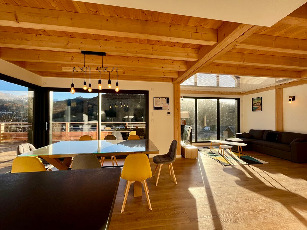 Chalet 136 m² face au Sancy, terrasse 30 m² - Photo 4