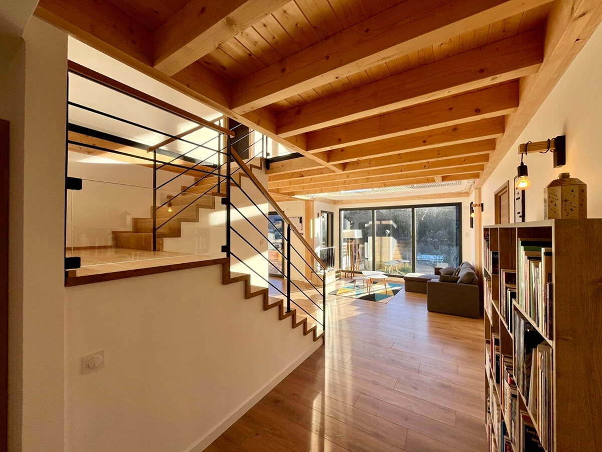 Chalet 136 m² face au Sancy, terrasse 30 m² - Photo 9