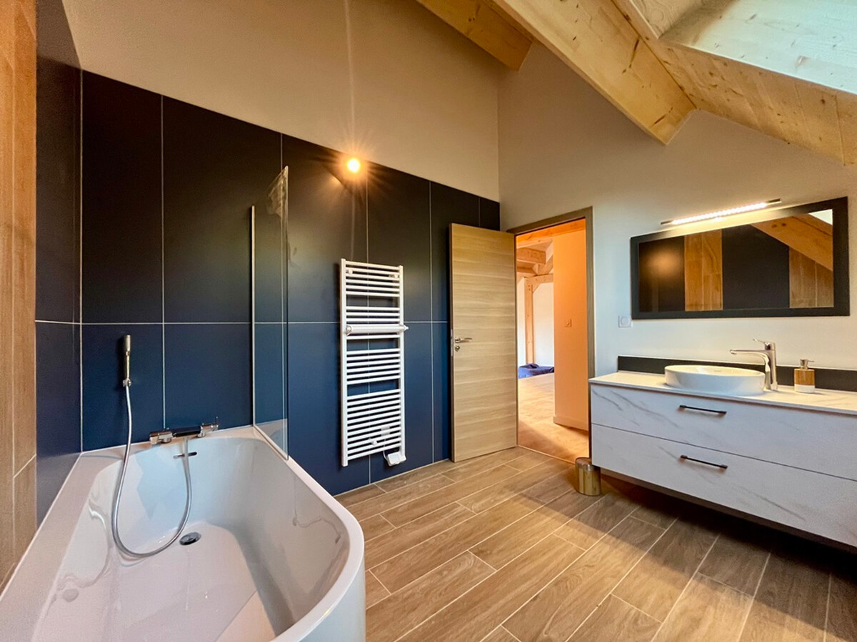 Chalet 136 m² face au Sancy, terrasse 30 m² - Photo 16