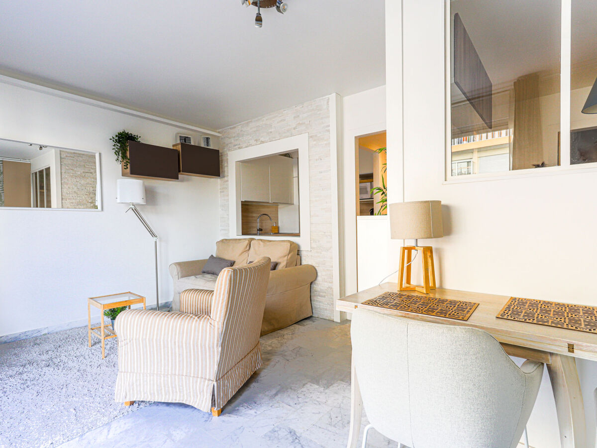 Les Arènes de Cimiez, appartement 2 pièces rénové à Nice - Photo 7