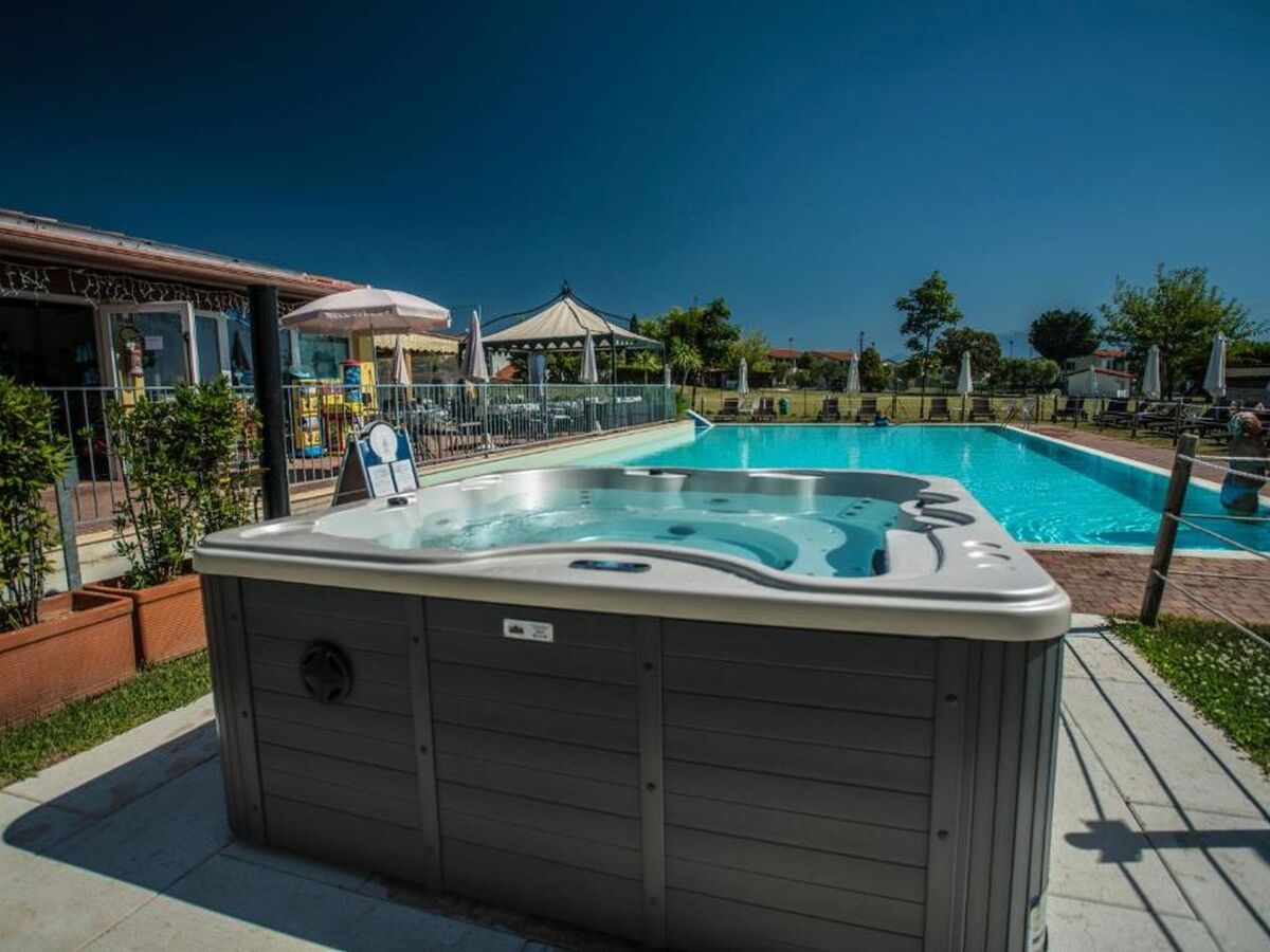 Appartement Karina à Moniga del Garda, piscine - Photo 17
