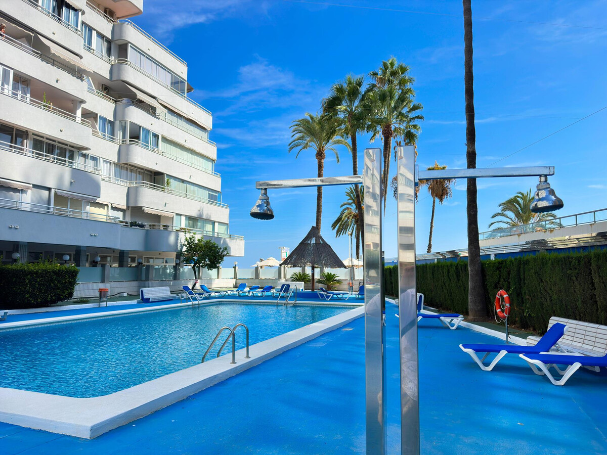 Appartement 4 pers. à Calpe, accès direct plage + piscine - Photo 17