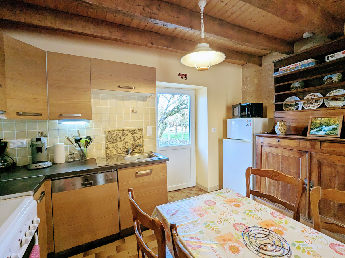 Gîte 1 chambre avec cour privée à Saint-Hilaire-sur-Benaize - Photo 6