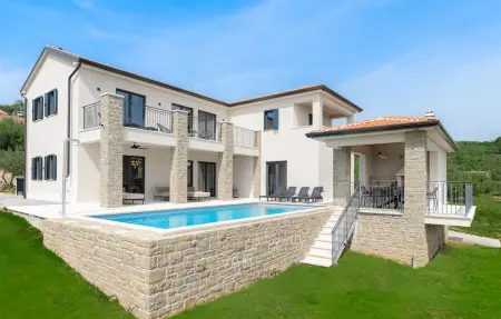 Location maison à Buje