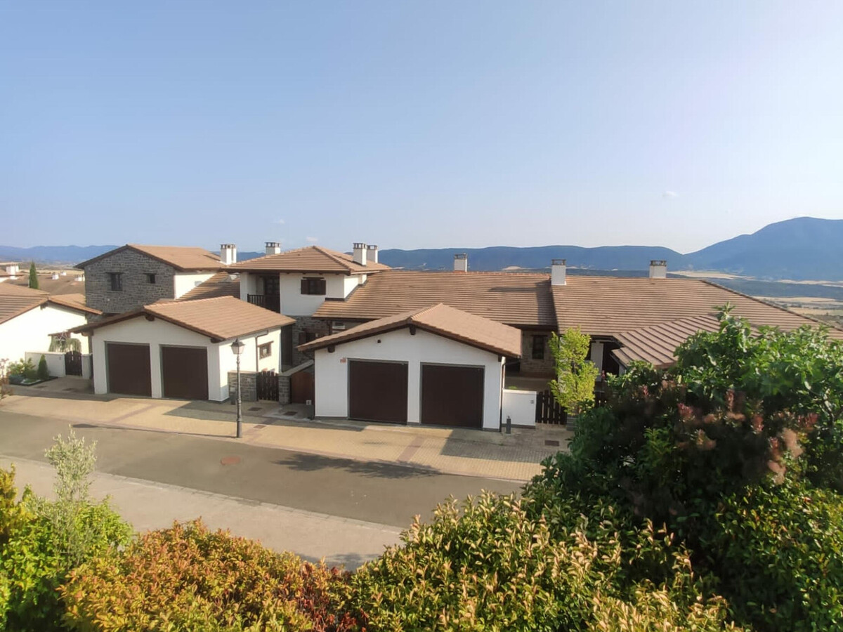 Duplex 8 pers. avec vue montagne à Jaca - Photo 12
