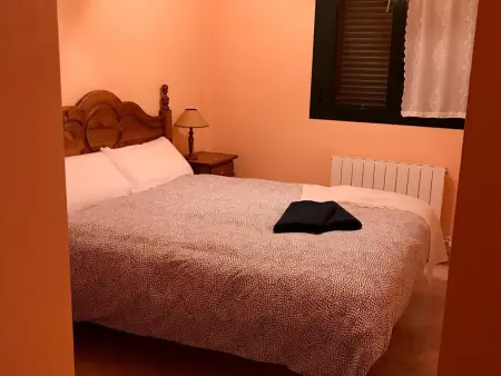 Appartement familial 2 chambres avec piscine, balcon et parking - Jaca : photo 6