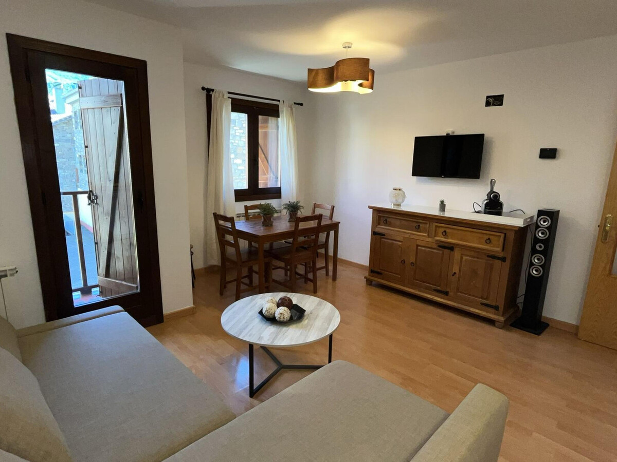 Appartement 2 chambres à Villanúa, 500 m du centre - Photo 2