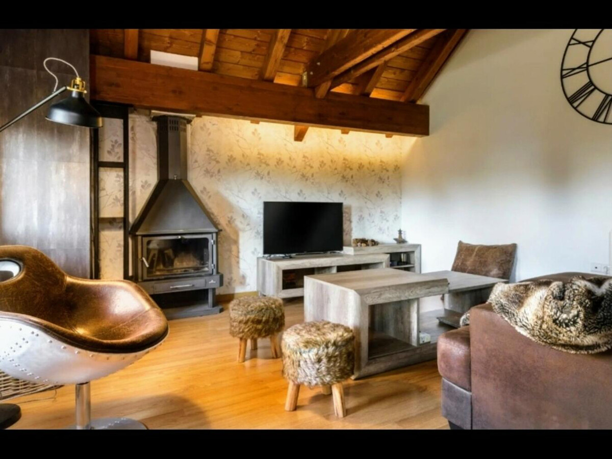 Appartement montagnard avec cheminée près de Jaca - Photo 2