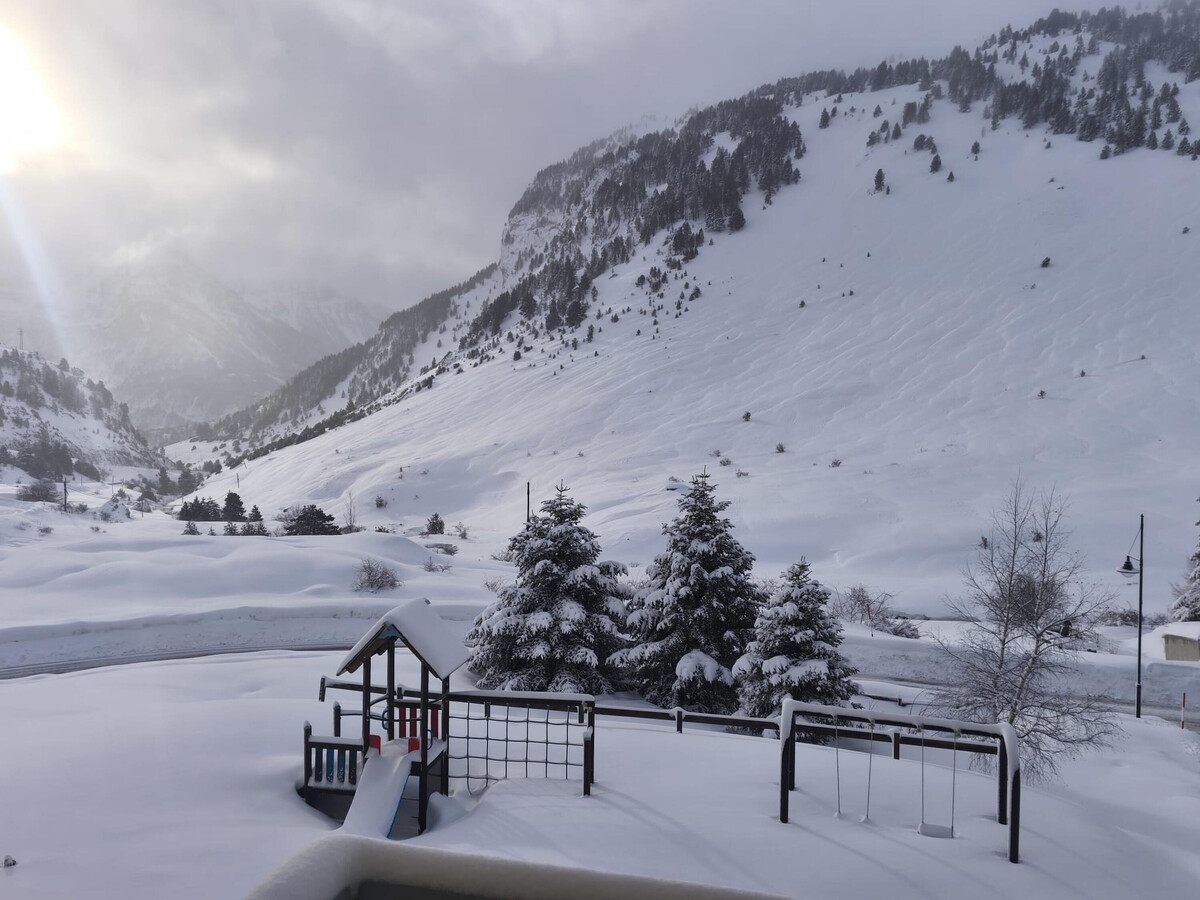 Appartement ski Aísa-Candanchú, local à skis et parking - Photo 18