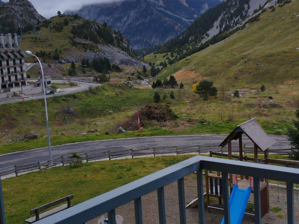 Appartement ski Aísa-Candanchú, local à skis et parking - Photo 19