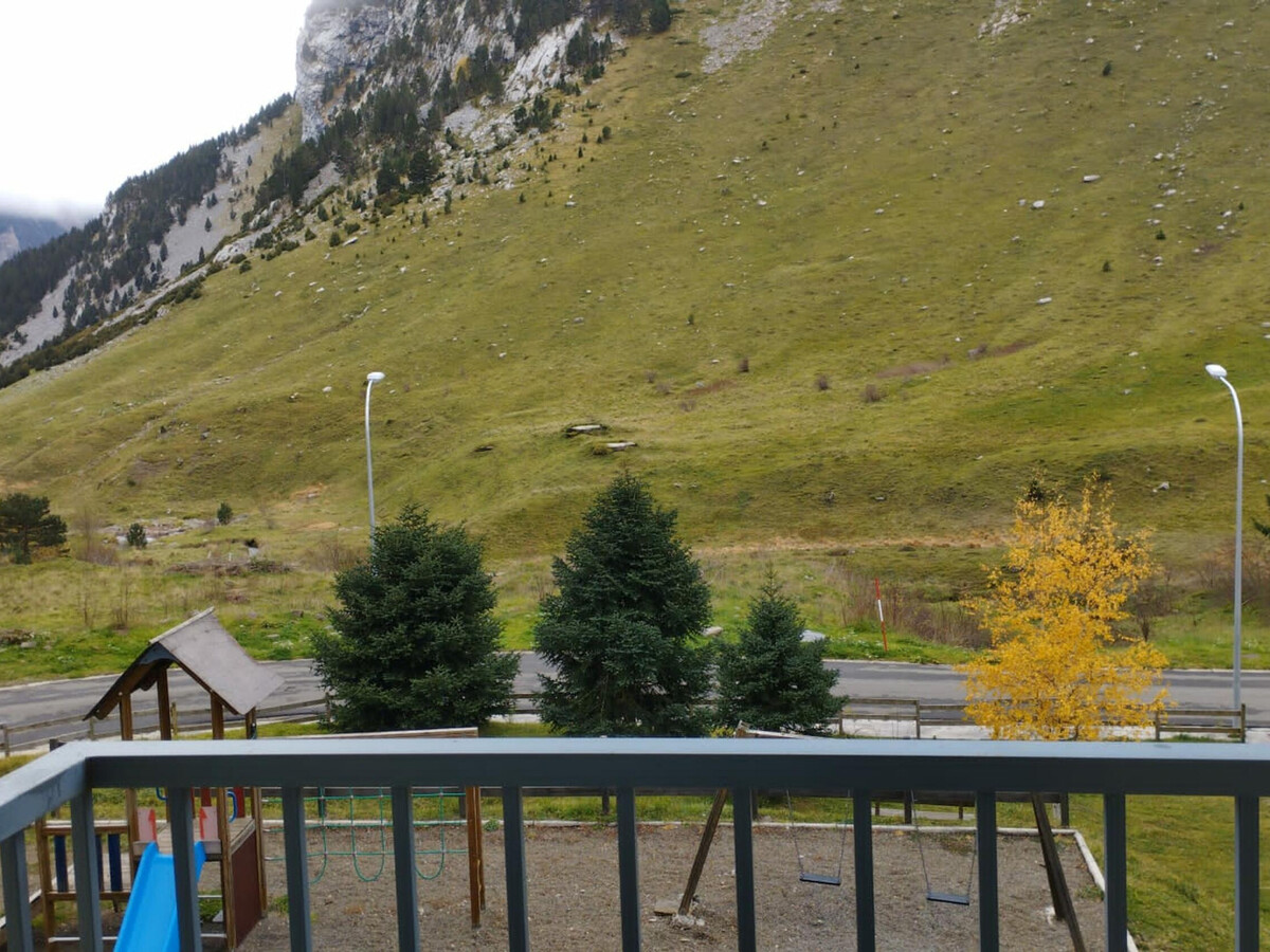 Appartement ski Aísa-Candanchú, local à skis et parking - Photo 20