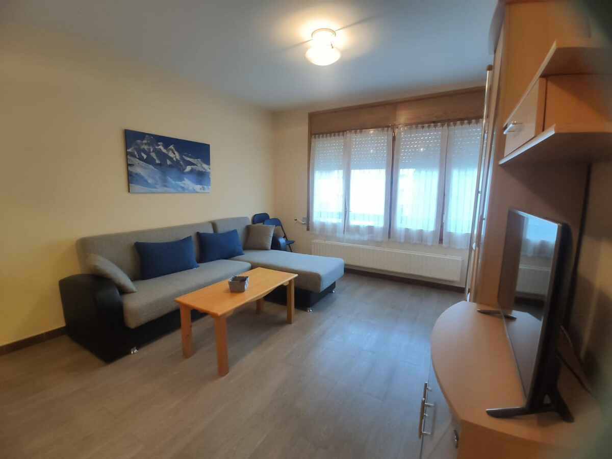 Appartement montagne à Jaca, piscine et parking - Photo 1