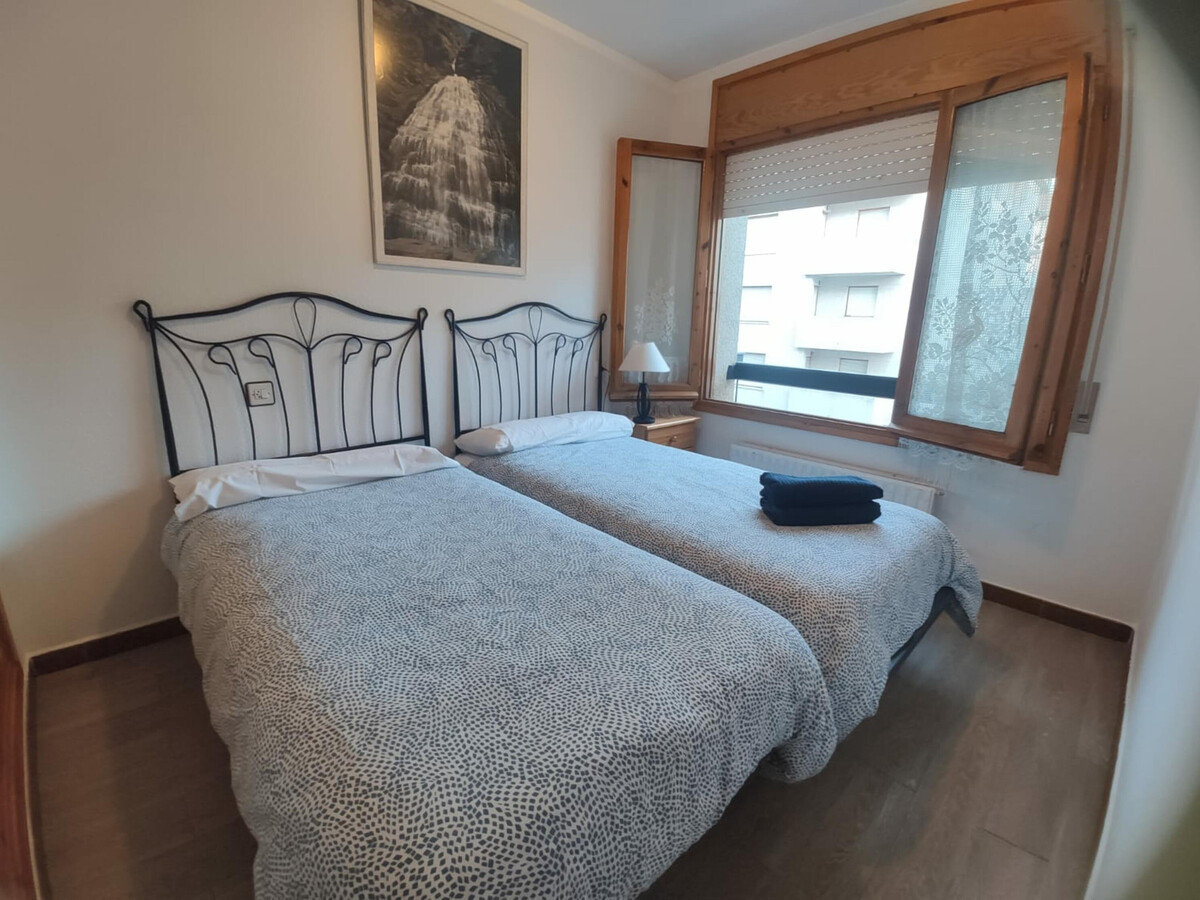 Appartement montagne à Jaca, piscine et parking - Photo 6
