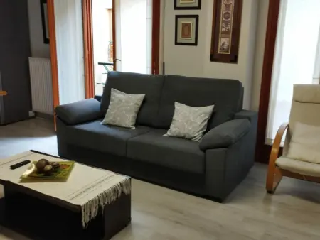 T3 centre Jaca, 4 personnes, parking inclus : photo 4