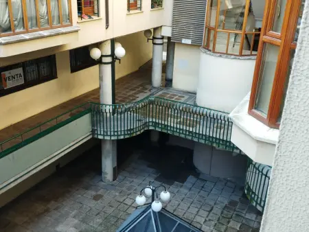 T3 centre Jaca, 4 personnes, parking inclus : photo 13